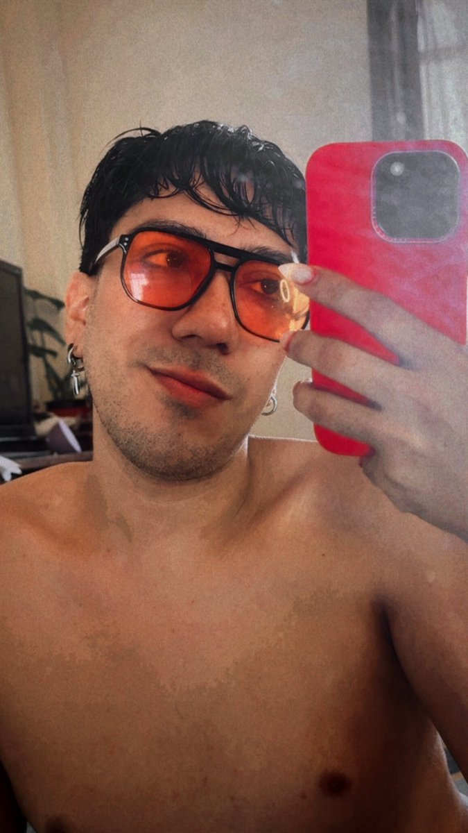 khaarsindrag's tweet photo. Tocó nadar 🥰 https://t.co/7C65IPJ2oY