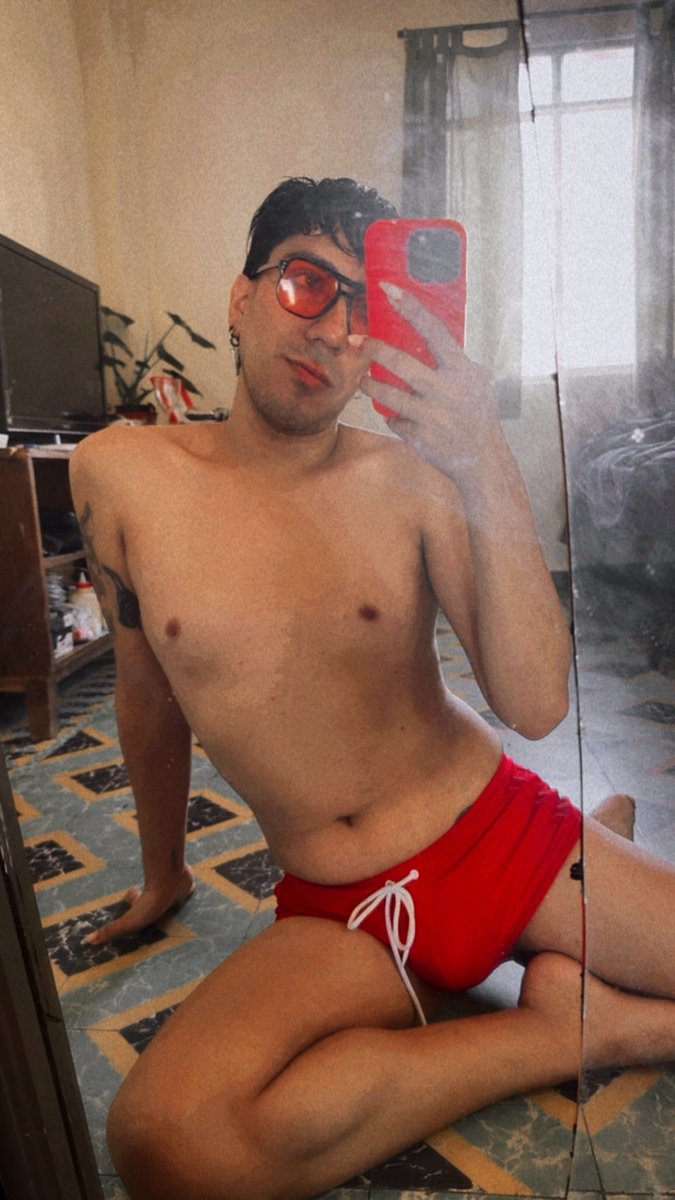 khaarsindrag's tweet photo. Tocó nadar 🥰 https://t.co/7C65IPJ2oY