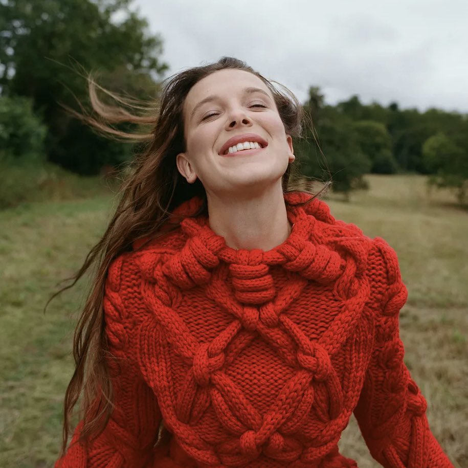 FilmUpdates's tweet photo. Millie Bobby Brown has adopted her second child, PEOPLE reports.

(https://t.co/UUxY4f3C4U) https://t.co/UBBC4mc3MD