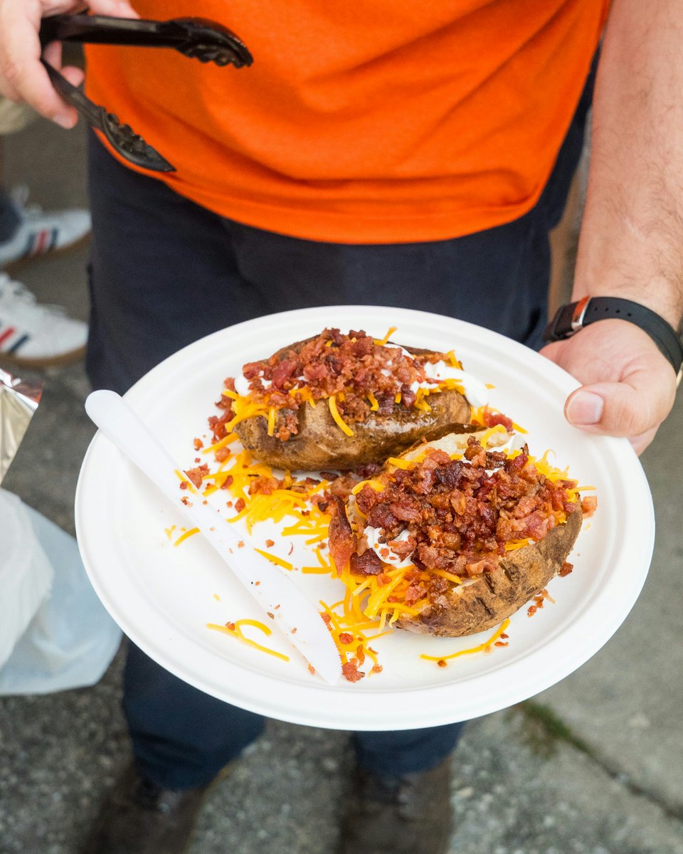 Thredsinc's tweet photo. Threds cookout with McAllister's Deli potatoes on deck. Shout out to Priscilla for setting everything up. #WeDoMore #Threds https://t.co/PTREsLJg8G