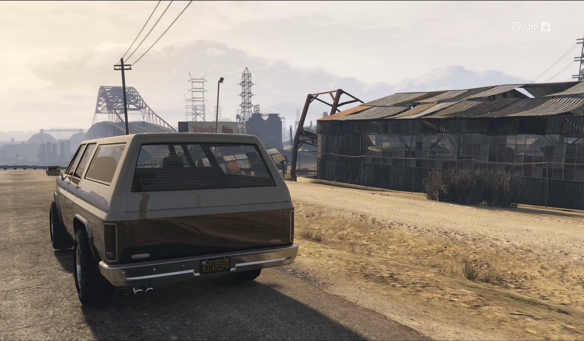 tomwat_obs's tweet photo. 📸 STREET CAR PHOTOGRAPHY
DECLASSE RANCHER XL.

飾らないボディ。
余計なものを削ぎ落とした、古き良きアメリカンSUV。
速さを競うためじゃない。
ただ、そこに���る。それだけで絵になる。

#DeclasseRancherXL #CarPhotography #StreetCarPhotography #ClassicSUV https://t.co/55uMMHiX90