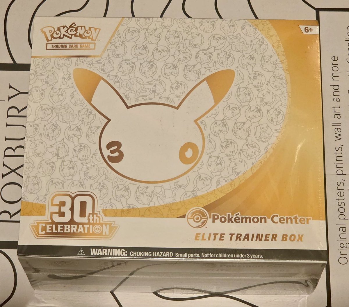 parkyspokestop's tweet photo. 🧇 Anotha One Consign 🧇 

🥇1x 30th Celebration Pokemon Center ETB 👀🔥

$10 a spot, 33 spots total! Max of 3!

Wheel of 💀 live on Twitch 💜

RT for a chance at a free spot ❤️

🚢 and insurance included in the US https://t.co/8QWj32qOZq