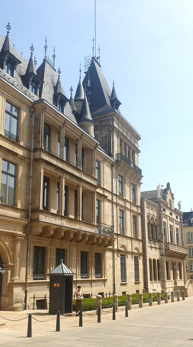 mrSleza's tweet photo. Дворец Великих Герцогов и я

#travel #luxembourg https://t.co/3IRCcOW98F