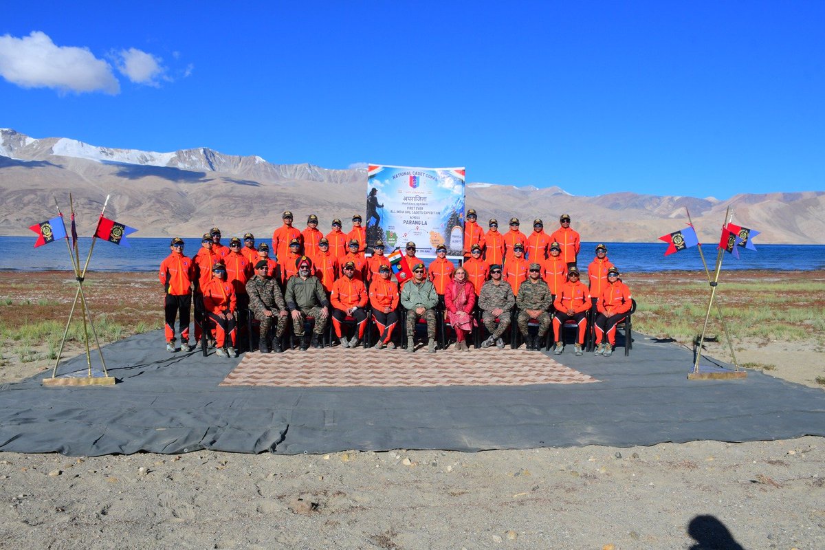 NCCGPHQSRINAGAR's tweet photo. 🇮🇳 Kashmir Girl Cadet Conquers Parang La | Aparajita 2026 🇮🇳

Cadet Fiza Farooq of 9 J&K Girls Bn NCC, Srinagar from GCW Nawakadal, Srinagar was among 20 NCC Girl Cadets who successfully completed the challenging Aparajita 2026 High Altitude Trek, traversing the Parang La Pass at 5,578 m.

Flagged off by Hon’ble Raksha Mantri Shri Rajnath Singh on 18 Aug 2026, the 30-day, ~250 km expedition crossed glaciers, snowfields, river valleys and demanding high-altitude terrain, culminating at Karzok, Ladakh.

The culmination was witnessed by Lt Gen Virendra Vats, YSM, SM, VSM, DG NCC , Smt Dipti Mohil Chawla, Additional Secretary, MoD & Brig Gurbir Singh, VSM, Group Cdr, NCC Gp HQ, Srinagar.

Aparajita 2026 embodies courage, endurance, teamwork and discipline, inspiring NCC Girl Cadets to push boundaries and conquer challenges at some of India’s highest terrains. 🇮🇳💪

@NorthernComd_IA @adgpi @HQ_DG_NCC @NCCDteJKL 
@Mygovindia @PIB_India @SpokespersonMoD
@lg_ladakh
@firefurycorps
@prodefleh
@prodefsrinagar
@chinarcorpsIA
@CM_JnK
@OfficeOfLGJandK
