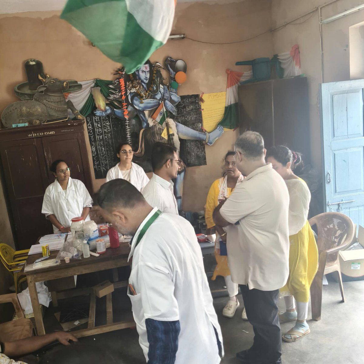 HealthDahod's tweet photo. *સેવા સંકલ્પ અભિયાન અંતર્ગત દાહોદ જિલ્લાના દાહોદ તાલુકાના શહીદ ભવન ખાતે રક્તદાન કેમ્પ યોજાયો*

@CMOGuj
@DahodDdo 
@CollectorDahod @NHMGujarat @HealthDeptGuj https://t.co/4vdXVN32cf