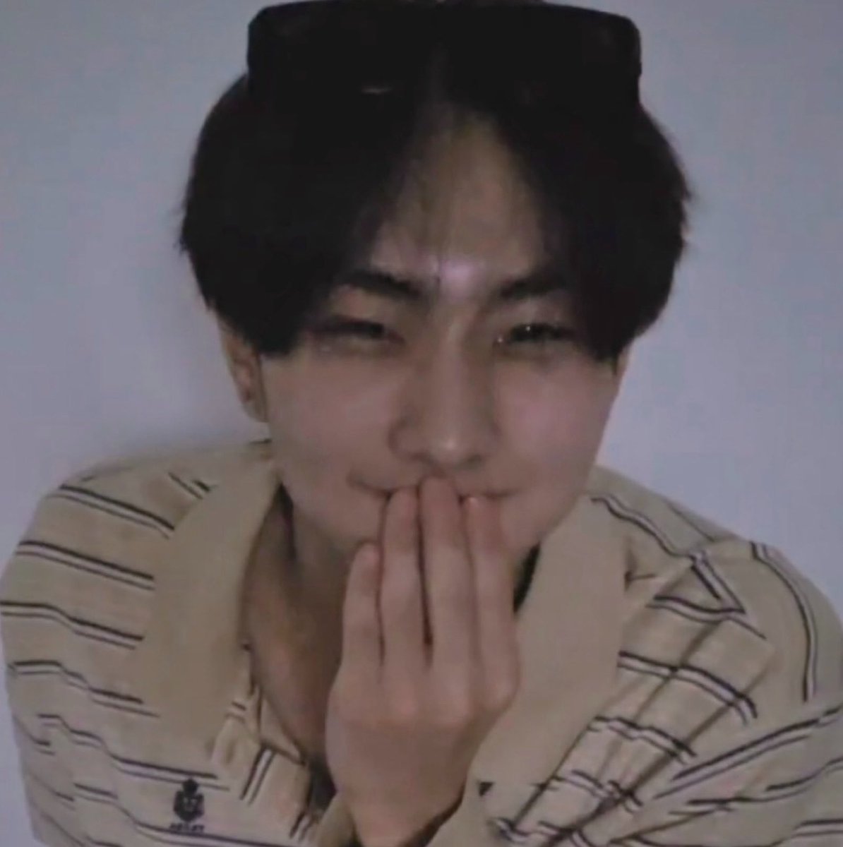 overcupid's tweet photo. 🤭🤭🤭 https://t.co/jG8RA6NQOC