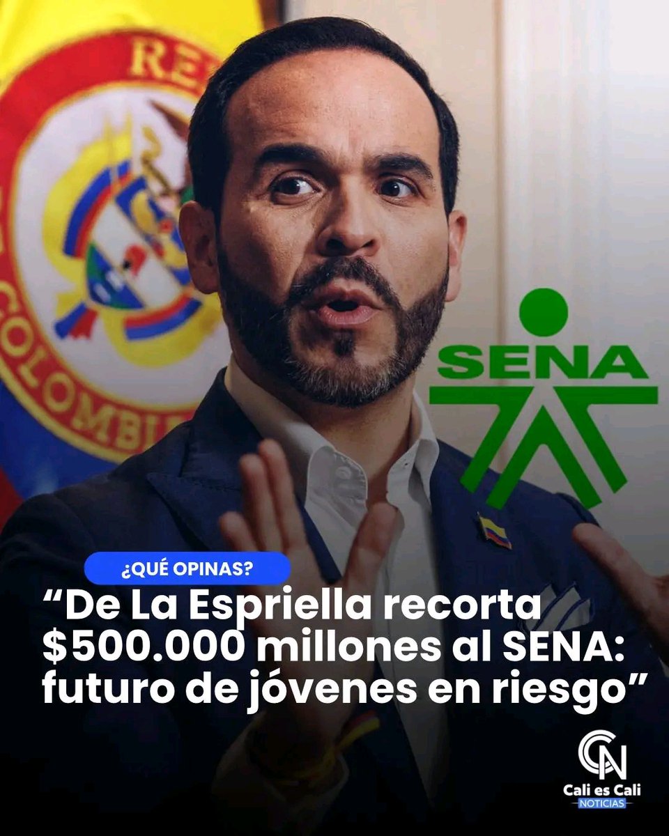 gaminjorge04's tweet photo. Oigan ¿Se acuerdan del imbécil del Sena que salió en una manifestación en apoyo a Abelardo? Ustedes aún tiene esa foto de ese imbécil y aún mejor tienen las redes sociales para funarlo? https://t.co/tkcUX5Njyp