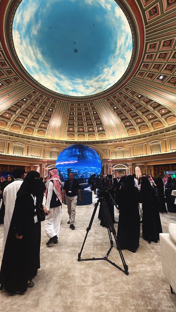 1ixxgg's tweet photo. حضور ثري ونقاشات ملهمة في منتدى اليونسكو العالمي لأخلاقيات الذكاء الاصطناعي 
@UNESCO #عام_الذكاء_الاصطناعي #GFEAl https://t.co/3Ov8pWRFiD