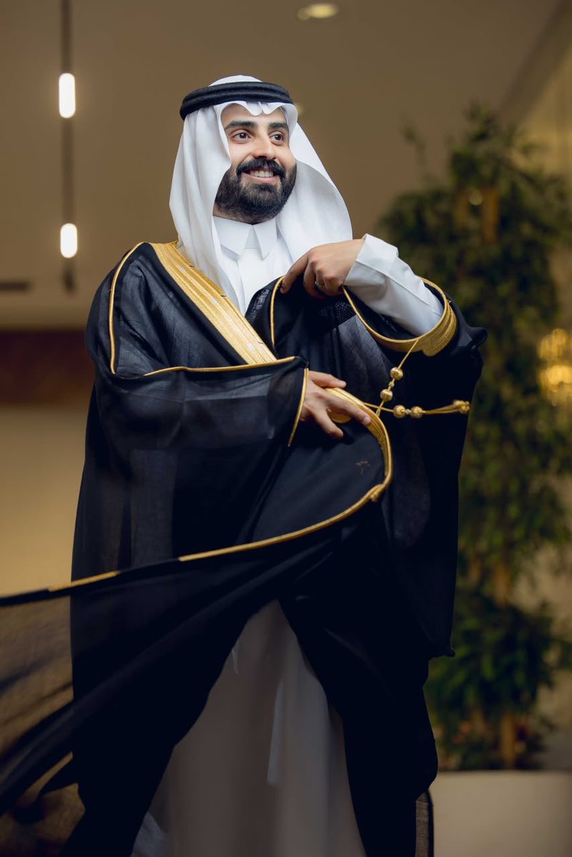 moath_6969's tweet photo. #صور 

زواج الشاب ( الشيب و الشدوخي ) في قاعة الخليل للاحتفالات ببريدة

صور : https://t.co/C5Ki7Wd1ab

#بريدة https://t.co/YgkU2dWQ2L