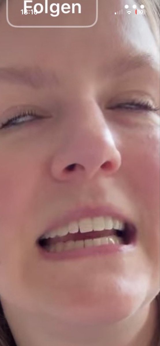 AmSee41's tweet photo. @loweriqcontent Zum Glück bin ich aus Novo raus 😂 https://t.co/E621iwgaQX