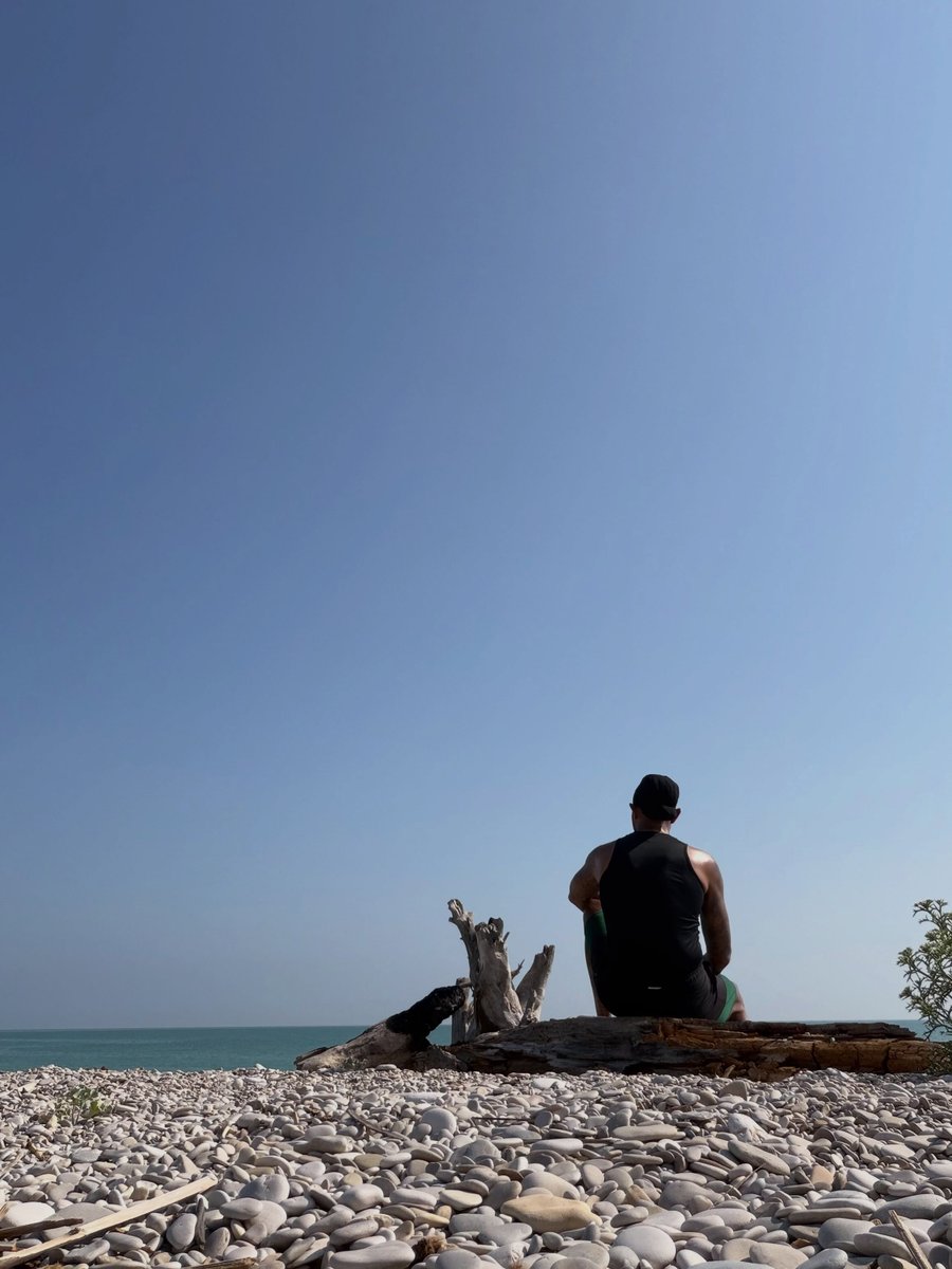 PenneyMaclk2's tweet photo. Nothing compares to running along Italy’s stunning coastline, breathing in the fresh sea air, and taking in every breathtaking view. I enjoy every run as much as the destination. https://t.co/sq45AxkAKx