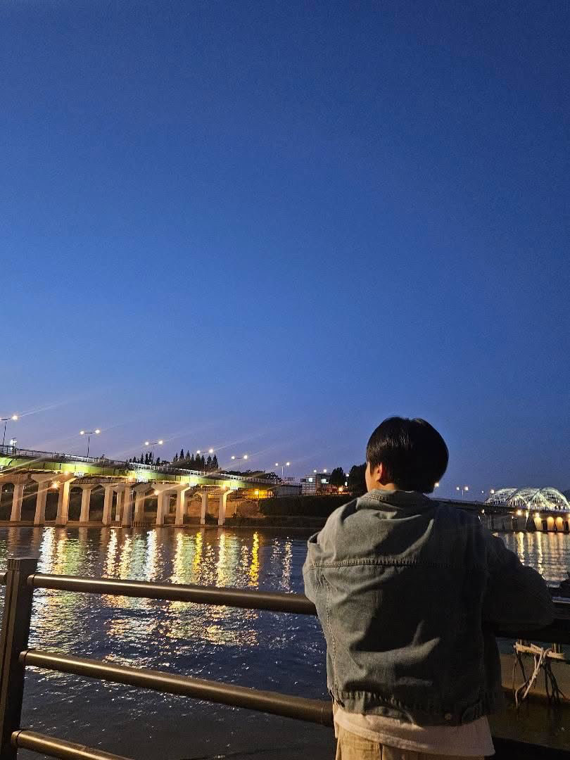 yymroa's tweet photo. #ㄱㅇ #게이 #ㄱㅊㅅ
요즘 날씨가 그렇게 좋다며? https://t.co/5BjcwI0i9k