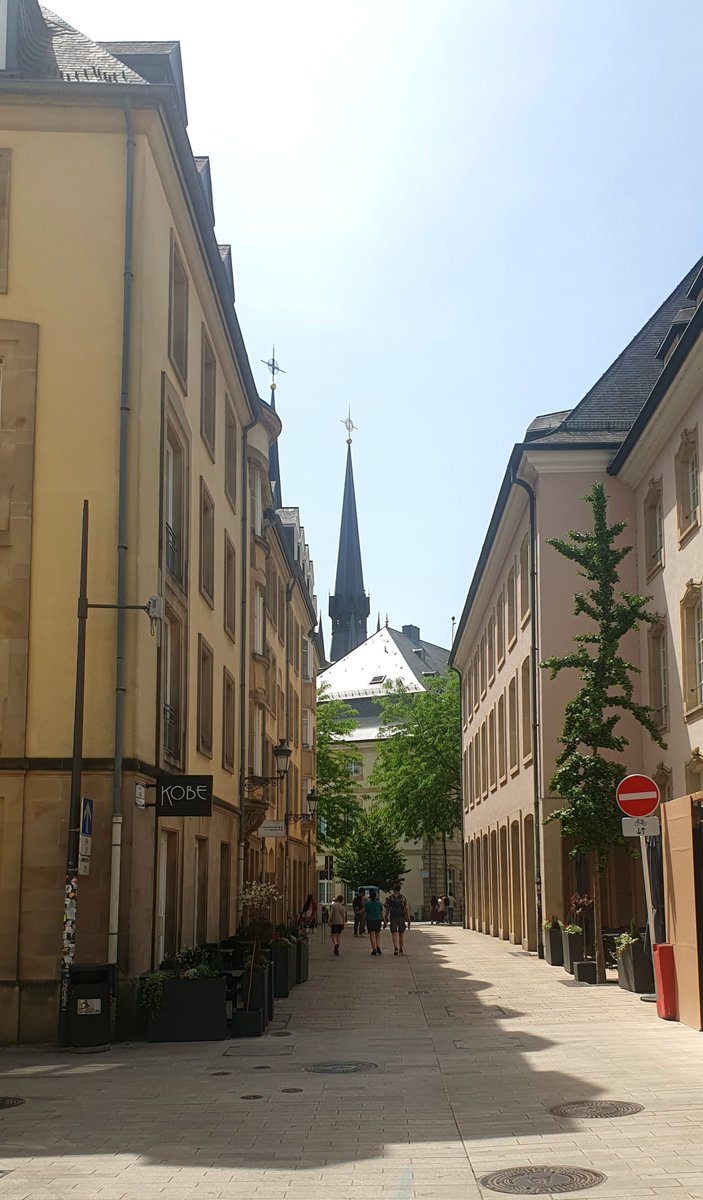mrSleza's tweet photo. Уютные улочки

#travel #luxembourg https://t.co/fXa5ZfFe6n