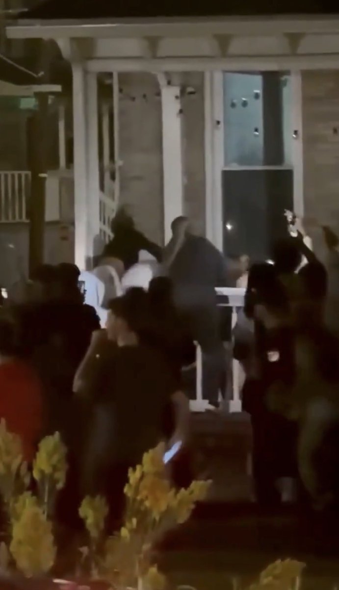 C_3C_3's tweet photo. Has the Legacy Media covered the white college girl in PA dragged off her porch by the hair and beaten by a black mob?

AP: No
CBS: No
ABC: No
NBC: No
NBC: No
CNN: No
WaPo: No
MSNBC: No
NY Times: No
USA Today: No
Etc

Of course not.

The Legacy Media is the Enemy of the People. https://t.co/1UA7caSL1X