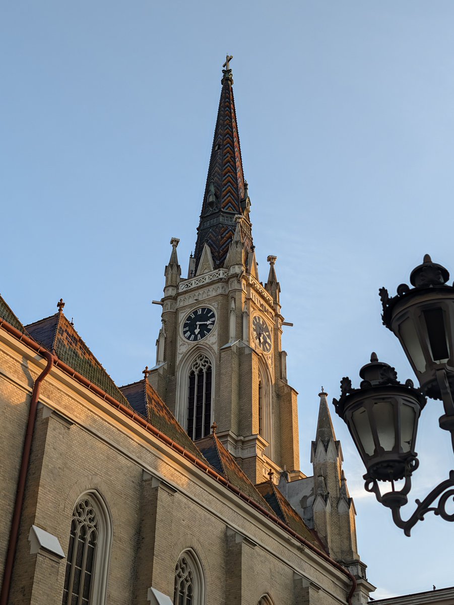 vukandric's tweet photo. 2, 5 and 10x on Pixel 11 Pro. https://t.co/cQCcQ6khtK