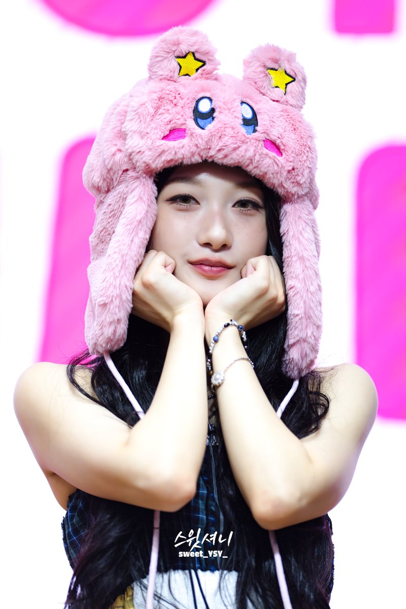 sweet_YSY_'s tweet photo. 260913 메이크스타 미니팬미팅

#이서연 #서연 #YSY
#YISEOYEON #SEOYEON https://t.co/hRJBLyzvbI