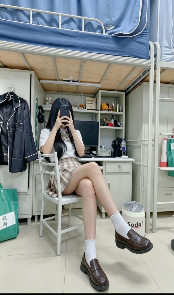 Shameel15192357's tweet photo. 新人刚玩x🫣     

想发点照片  有人锐评女大福照吗

直接给不墨迹  发完我要删了.…… https://t.co/4lLp7gG4dj
