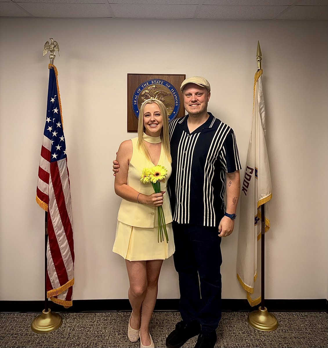 BritishOrioles's tweet photo. After almost 20 years together, yesterday I had the greatest honour of my life by marrying my true love Emma at City Hall in Chicago. The luckiest man alive. 

🤍👰‍♀️🤵🖤 https://t.co/mPWB25qegy