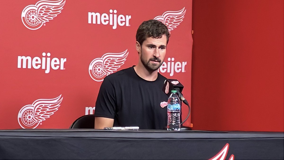 AnsarKhanMLive's tweet photo. #RedWings Dylan Larkin addressed the media today. Declined to say if he’s rescinded his trade request or if a reconciliation is possible, didn’t get into why he asked to be traded, said he’s prepared to play here for now at least and keeping details between him and the team. https://t.co/ER3sWzo3Lr
