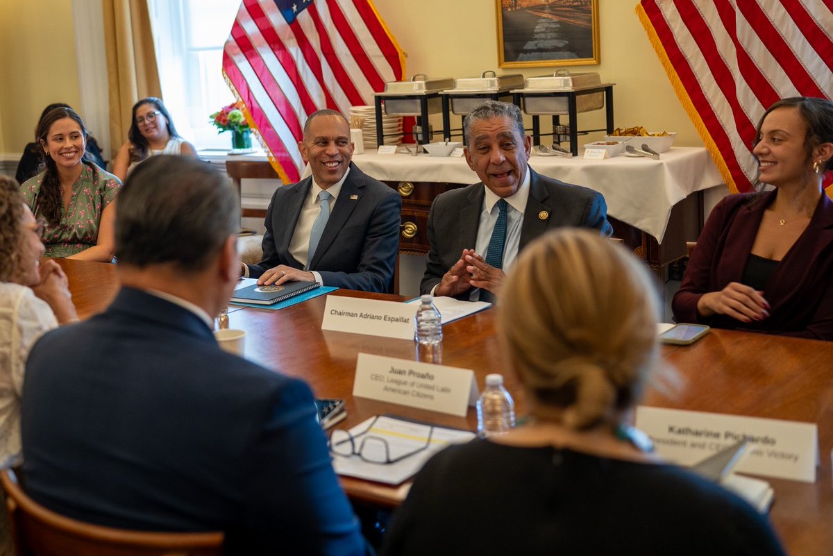 HispanicCaucus's tweet photo. On the first day of Hispanic Heritage Month, Chairman @RepEspaillat and Democratic Leader @RepJeffries convened Latino leaders from UnidosUS, Latino Victory Project, LULAC, Voto Latino, Mi Familia Vota, NALEO Educational Fund, Hispanic Federation & America’s Voice.

A powerful conversation on protecting our communities, strengthening our economy, defending the right to vote, and building a stronger future for the Latino community.

#HispanicHeritageMonth #CHC50