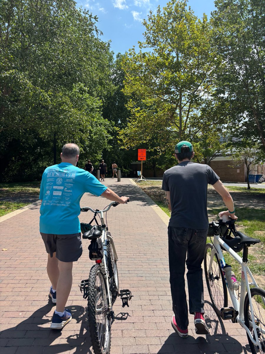 HelloRational's tweet photo. What a great summer at Rational! Kickball &amp; volleyball, a DC monument bike ride, our intern baseball game, and a comedy show.

We work hard, but we make time to have fun together too. Thanks to everyone who made this summer one to remember. We’re looking forward to what’s next! https://t.co/UfRVJA82lj