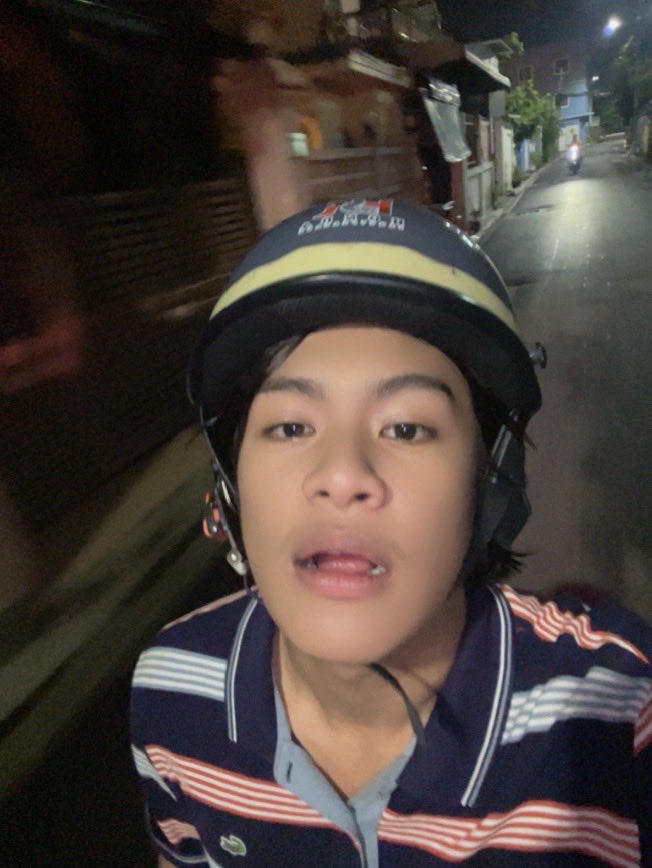 SomchaiJai7l's tweet photo. เหงาหาที่ไป #สมุทรปราการ #อินทมาระ #สุขุมวิท #ห้วยขวาง #กทม #พระราม3 #พระราม2 #เรียลชาย #พระประแดง #อินทามระ #สุขสวัสดิ์ https://t.co/w0OJtyV42x
