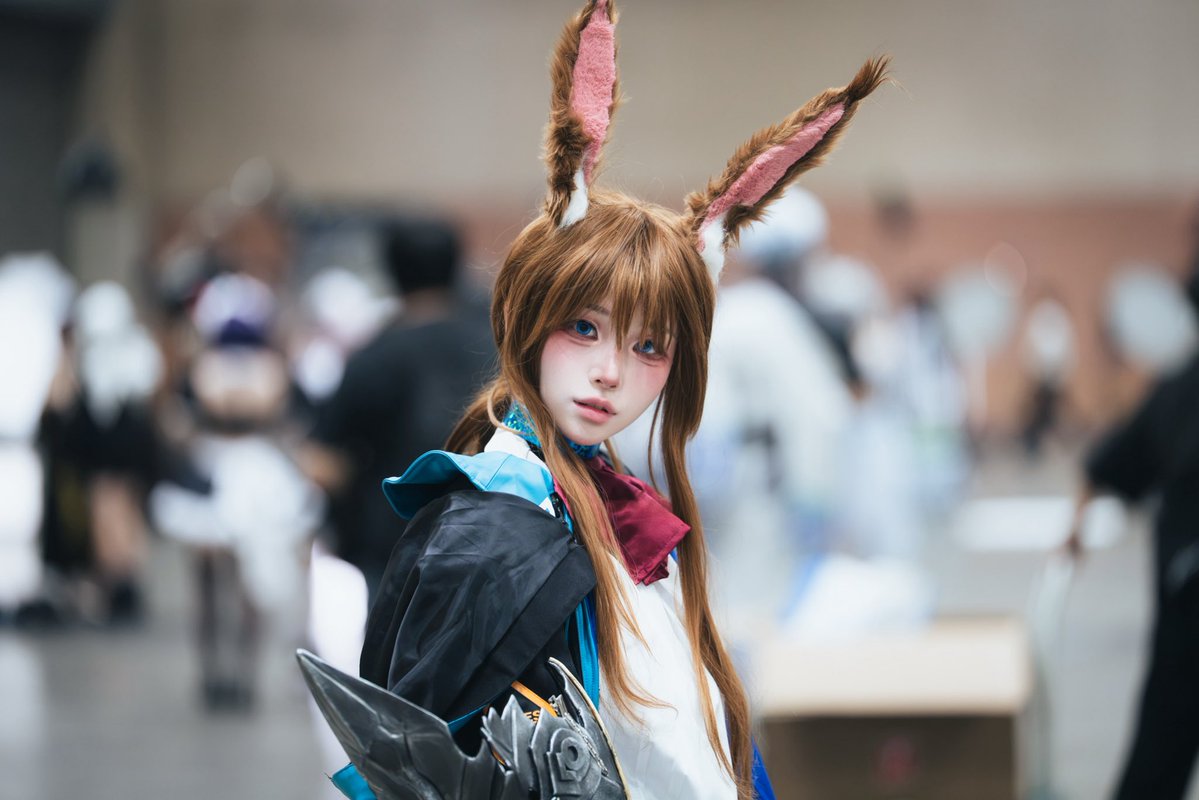 Lutti_cos's tweet photo. 가로사진도 느낌조으네요 🐰 https://t.co/JggoH1XJS8
