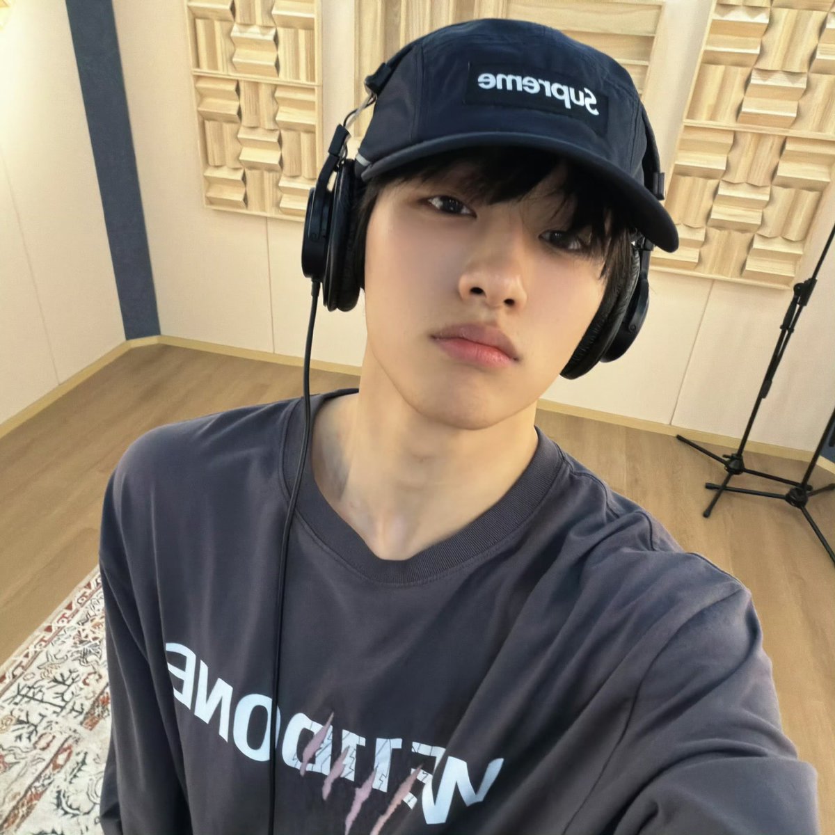 winmingw's tweet photo. 갑자기 아이돌통 오네 https://t.co/ysnj56Wwvw