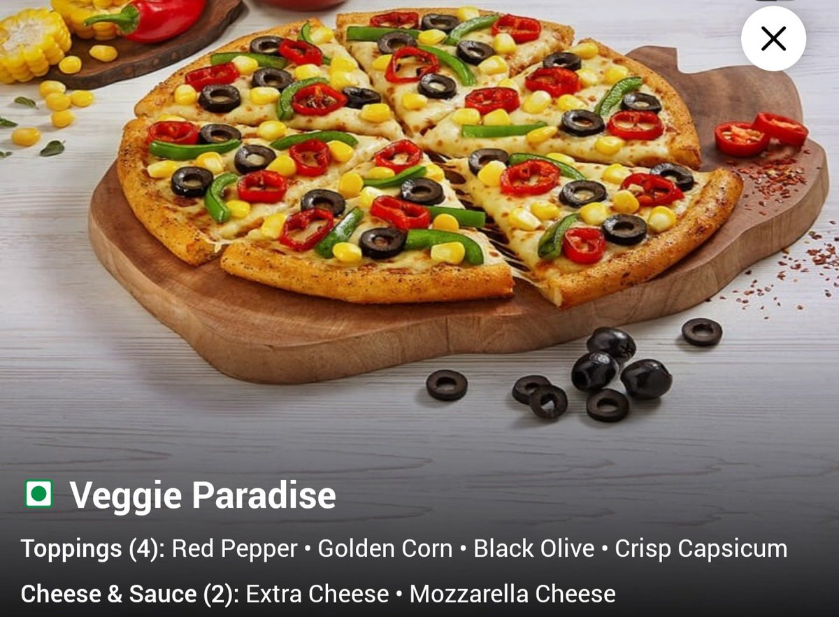 AryanKu75113150's tweet photo. @dominos @dominos_india . See the difference? Not even half the toppings in real life. And how is 2 scatches of chili powder enough for a medium pizza? Chose pan crust for a softer fluffier thick base and got the basic normal crust, no extra cheese even after me adding it+ https://t.co/eckTIU2Bu1