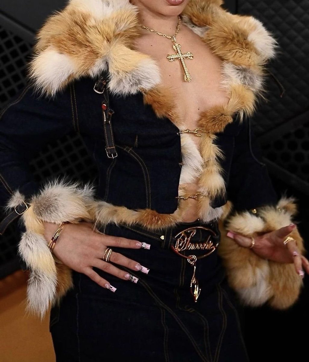cantleavethegc's tweet photo. ICE ATE THIS BABY PHAT FIT. https://t.co/IQ6q71ZolI