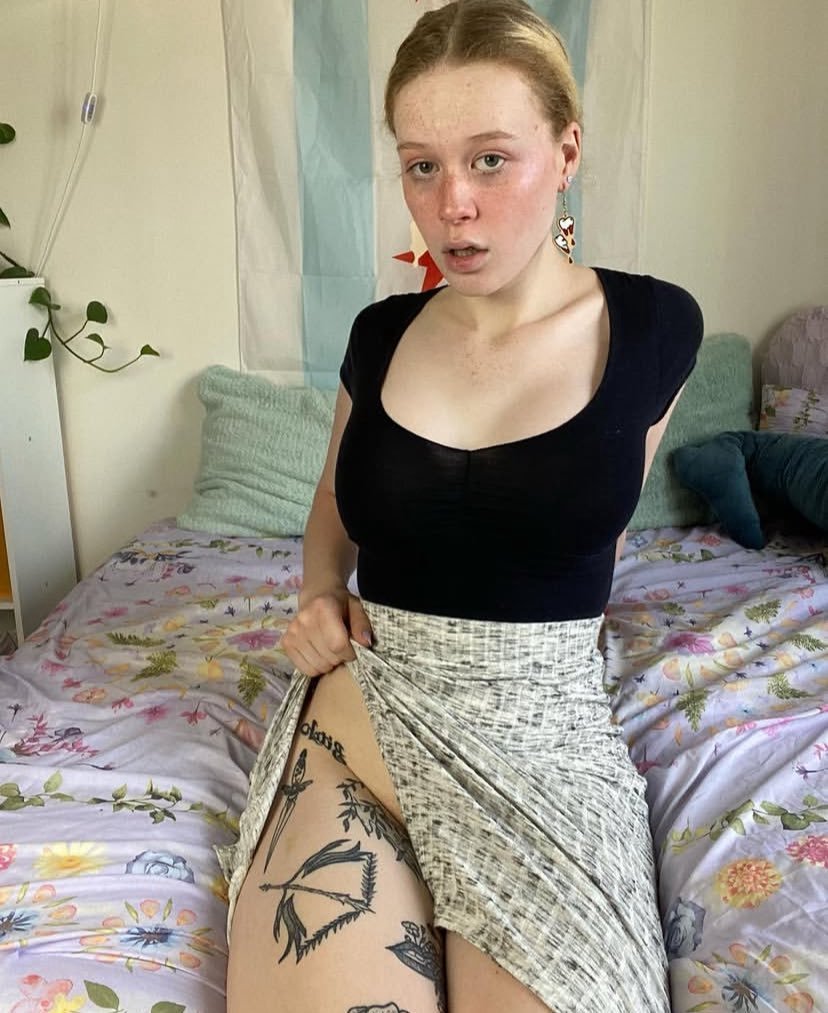 Allie7pdk's tweet photo. Do you love to be with me as a trans girl? https://t.co/nJDQYlsQIb