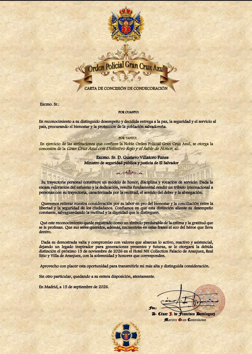 alertanoti's tweet photo. GOBIERNO DE BUKELE RECIBIRÁ CONDECORACIÓN EN ESPAÑA

El Gobierno del Presidente @nayibbukele recibirá una condecoración de la Orden Policial Gran Cruz Azul de España.

La distinción será otorgada el próximo 13 de noviembre en España, como parte de un acto oficial de la organización policial.

La condecoración representa un reconocimiento internacional al Gobierno salvadoreño y a su gestión en materia de seguridad y cooperación policial, la noticia fue confirmada por la abogada española @Macarena_Olona