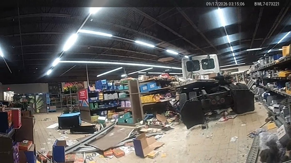 MNPDNashville's tweet photo. Kristofer Scruggs, 34, is charged with felony vandalism greater than $250k for intentionally driving a tractor-trailer rig into the front of Aldi grocery on Gallatin Ave early today. He said the thought came to him to crash into the store where he was to have made a delivery. https://t.co/kHgpfk1AJL