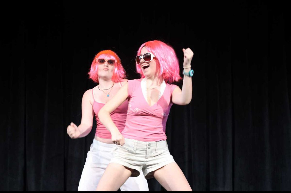 FrenchWoods's tweet photo. Summer Rewind 🔄 

Each Session we do a Camper Talent show as an Evening Activity. It's always great fun and we get to see some amazing talent. ✨️ 

They are always a great showcase! They might do a some magic , a sports skill, a dance, a song or another kind of performance  ⚽️ 🪄 🕺 

Here are some shots from the Lower Camp Talent show In Session 2 🤩