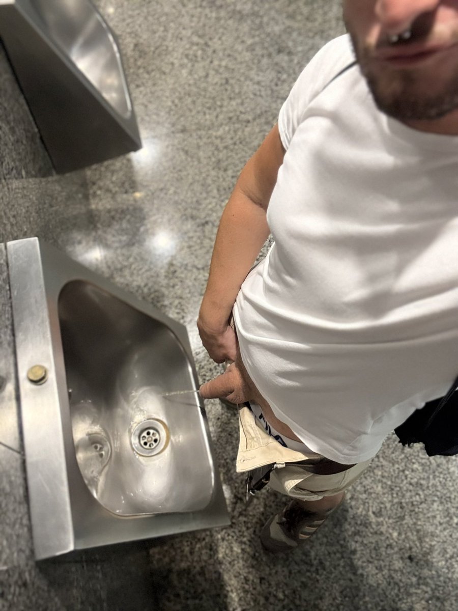 PisserSub's tweet photo. Throwback to Valencia Gay Games…
Pissing right in Ciudad de las Artes y las Ciencias.

Modern architecture + pure relief.

Who else gets hard for public piss in iconic spots? 💦

#GayPiss #Watersports #PissPlay #PublicPiss #Valencia #GayGames #GaySpain #PissKink #NSFWGay https://t.co/AfFHihbw5v