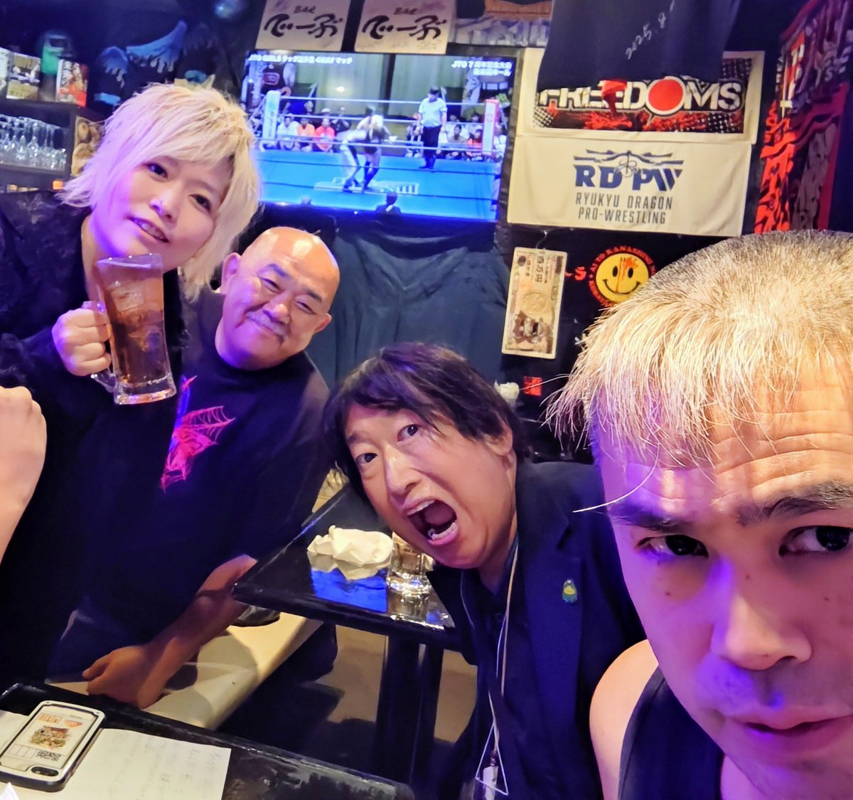 takam777's tweet photo. 札幌熱会🔥

少人数だったけど良い話ができました

来年��札幌大会やりましょう‼️

寝て起きたら未開の地岩内町へ！！

＃pw_jto https://t.co/mMPMI1UiNd