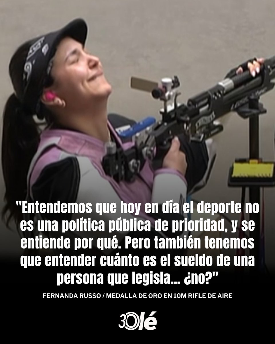 DiarioOle's tweet photo. 🥇🇦🇷 La reflexión de Fernanda Russo, después de ganar la medalla de oro en 10m rifle de aire, sobre el apoyo al deporte amateur en Argentina 🗣️

"Ganamos con el corazón... pero también necesitamos plata. Les agradezco a todos los que están detrás de la pantalla mirándonos a este deporte que muchas veces no tiene mucha visibilidad, pero que tiene un montón de garra y esfuerzo detrás"

"Nos falta un montón para determinar qué es lo que vale, cuánto es lo que vale la garra que le pone un deportista amateur en Argentina... Igualmente, le damos las gracias al ENARD, por supuesto. Gracias al Ejército argentino que hoy en día es mi principal sostén"

"Si estos momentos son el espacio de visibilidad donde yo les puedo pedir por favor que empecemos a pensar a volver el 1% para el desarrollo deportivo, ojalá que sirva"

"A mí lo que me encantaría decir es que, por más que estemos arriba en Sudamérica, es un medallero mentiroso. Se hace lo que se puede"

"Entendemos que hoy en día el deporte no es una política pública de prioridad, y se entiende por qué. Pero también tenemos que entender cuánto es el sueldo de una persona que legisla... ¿no? Empecemos por ahí. Después, las exigencias bajan a nosotros. Es muy triste"

"Ojalá el día de mañana, cuando yo esté del otro lado como dirigente, que es para lo que estoy estudiando, pueda aportar algo a las generaciones futuras"

🎙️ TyC Sports