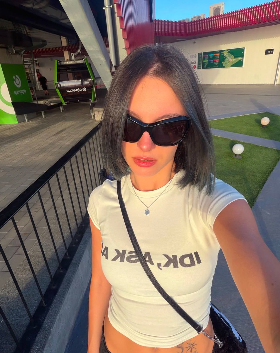 zeyneproresi's tweet photo. Beni bu fotoğrafta gömün🫦🫠💙 https://t.co/cZRIAAVD5Q