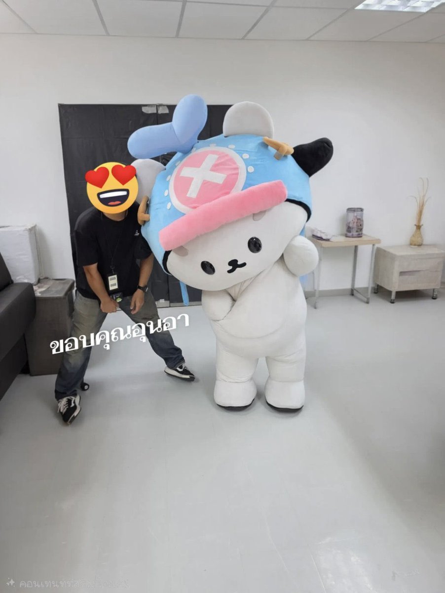 babyjeunn's tweet photo. นี่หรอหมวก chopper ที่แม่นมพี่นิวบอกว่าอุนอาฝ่ายอาร์ตทำให้ 😭😭😭😭😭 น่ารักมากกกกกกกกก เจเจ้หัวใจแตกเยย มุอ้วมน่ารักที่ปุดเยยอะ https://t.co/lU6tdNHGT8
