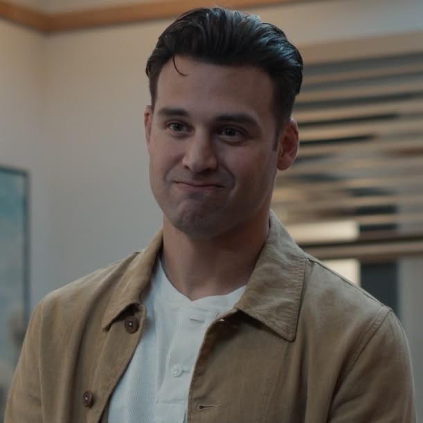 sapphicsdiaz's tweet photo. EDDIE 😭😭😭😭 https://t.co/ftH5uU5aRj