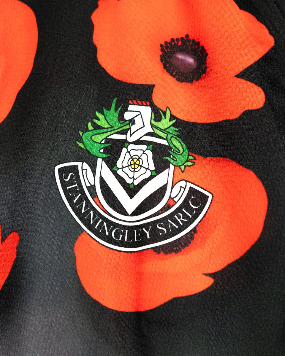 OfficialEllgren's tweet photo. Created by you. Crafted by us. 👊🎨

Congratulations to Harry Scobbie-Smith from @StanningleyRLC U12s, who designed this special training tee for Stanningley’s Armed Forces Day. 🪖👏

Harry had the idea and we brought it to life 🔥

#Ellgren | #WhereTheGameBegins https://t.co/hbsAXCwFJO
