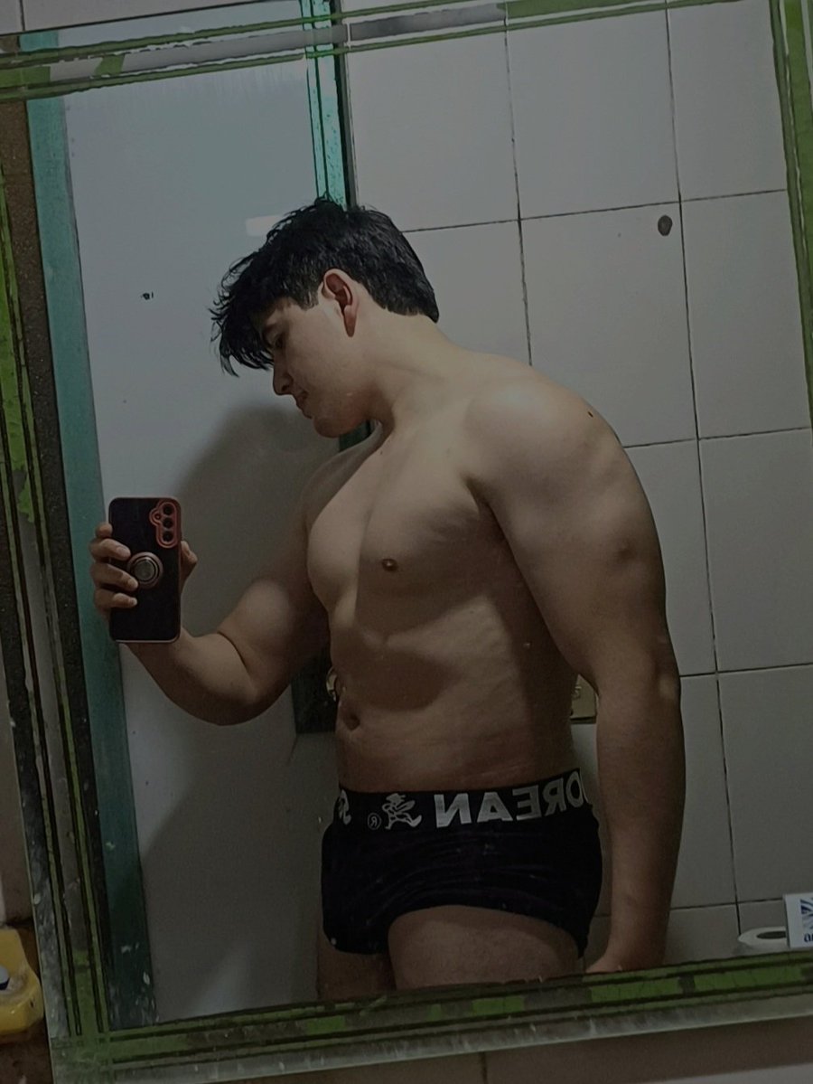 Mikex2119's tweet photo. Se preñan twinks a domicilio 🥵🔥 https://t.co/W8o0yfuAnL