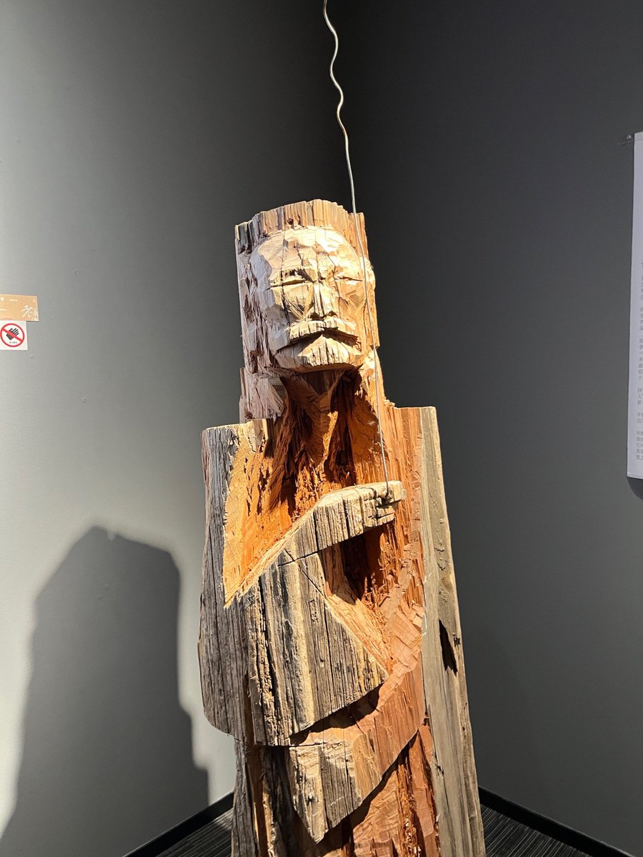 airma446773's tweet photo. Spent an hour getting lost in the modern sculpture exhibition—every curve feels like a quiet dialogue between art and heart. What’s your favorite small art moment lately #ArtLovers https://t.co/n2SYCXW0hU