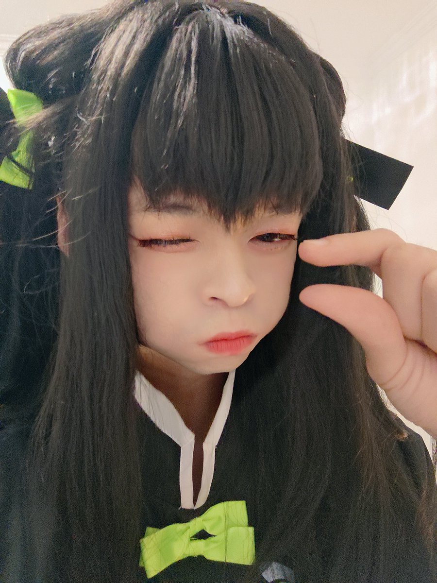 xiaoxiaohulingl's tweet photo. ���了一下，可你怎么就那么小一点点 #男娘 #伪娘 https://t.co/PmuOTLoJ2M