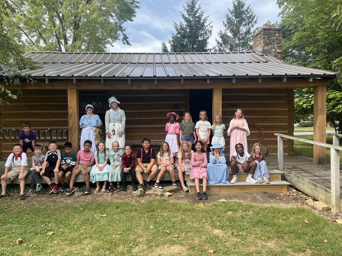 BBurgEdFdn's tweet photo. Third graders from @Brownsburg_CSC are in week 3 of Log Cabin Homestead visits! BEF funds this program, presented by Adelsperger Orthodontics, with thanks to Kiwanis Club of Brownsburg and supplies from @BBurgSertoma. It takes a village! 🏡 https://t.co/TXmKMaLzGF