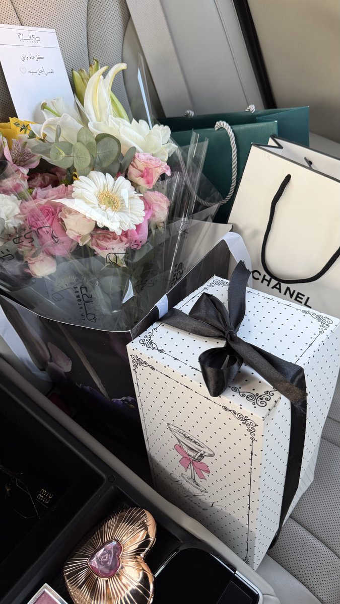_1lks's tweet photo. 💌💫🪄🦢 https://t.co/7SO6eqQuBy