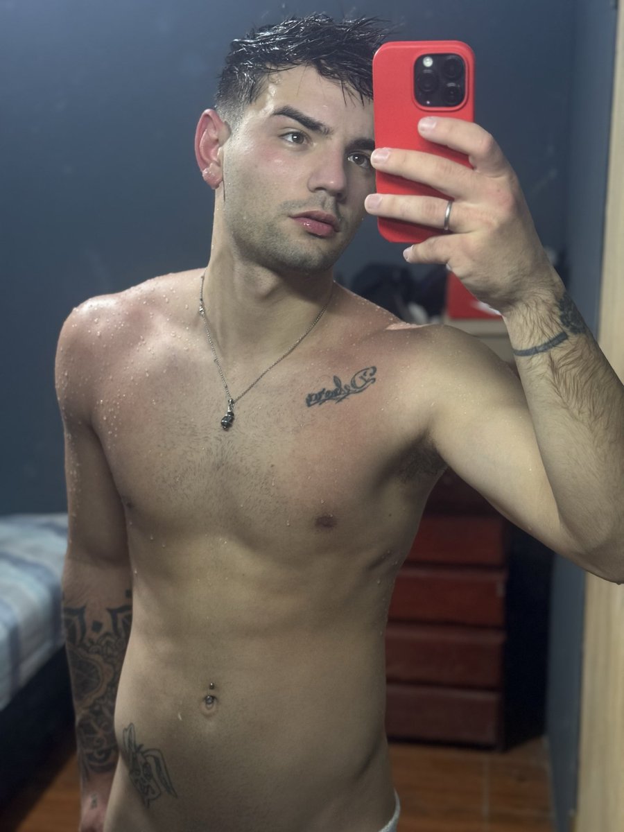 Gero2001arg's tweet photo. ¿ya se bañaron?🤪 https://t.co/QaILrZYWDY
