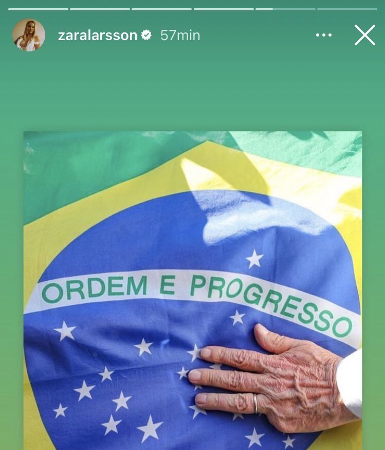 mandstu25's tweet photo. Quando presidente Lula venceu a eleição passada Zara Larsson postou. Muito diva! ♥️✨ https://t.co/MtBQNNLT4t