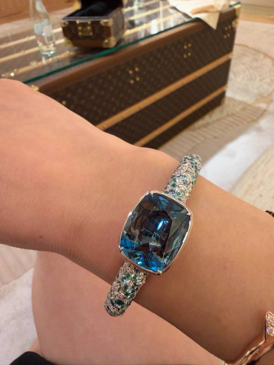 vanessa89544's tweet photo. The happiest moment was when the long-awaited bracelet finally arrived. https://t.co/JcpknFkjj1