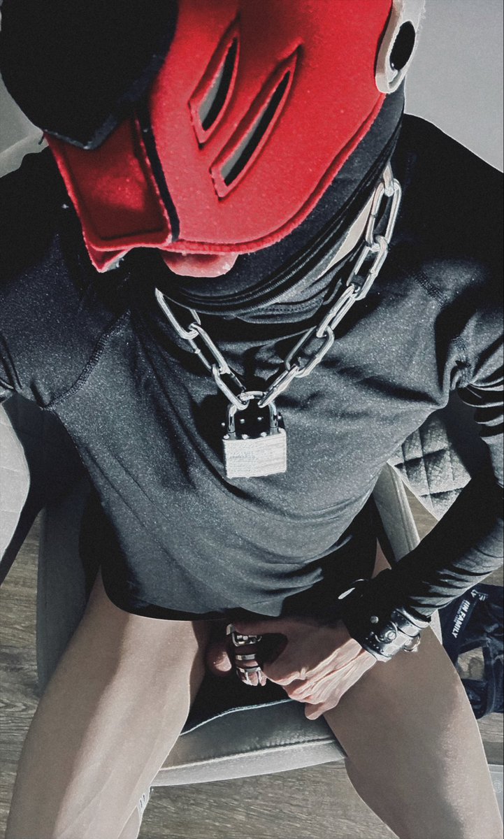 OopsPuppy2's tweet photo. oh.. so horny &amp; the cage is pressin’ in.
#puppyplay #chastity #bdsm #twink https://t.co/kS3OuL9XYE